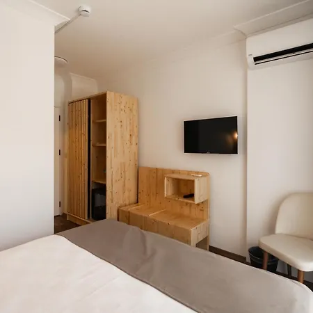 Hotel Rodones 1924 *