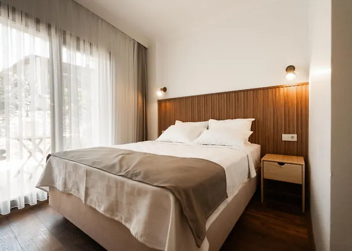 Rodones 1924 Hotel Urla